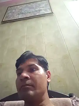 johnny8731 online show from April 12, 4:01 pm