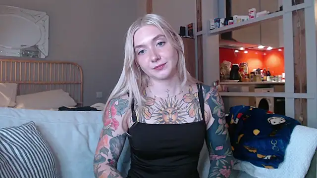 tattoobbgirl online show from March 20, 6:09 pm