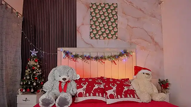 peachandtyron  online show from December 18, 3:56 am