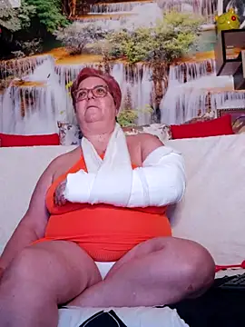 QueenPammy1 online show from February 27, 8:28 am