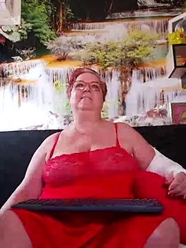 QueenPammy1 online show from March 11, 7:15 am