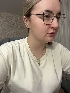 Snapshot of JudeValenti chatting on November 16, 4:34 pm JudeValenti online show from November 16, 4:34 pm