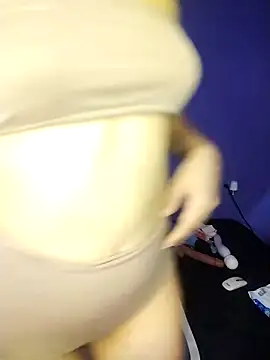 Snapshot of marina_huerta03 chatting on November 15, 7:10 pm marina huerta03 online show from November 15, 7:10 pm