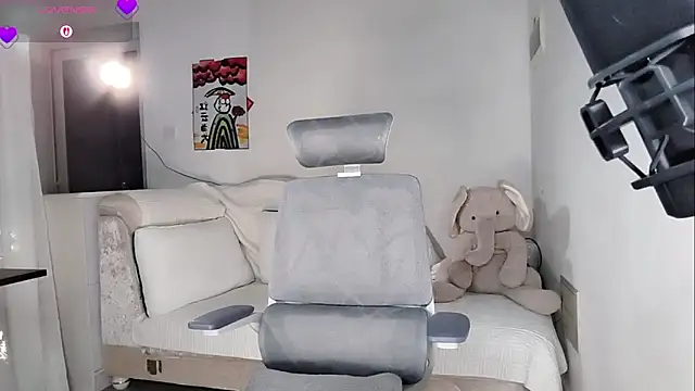 BlushDoll online show from March 13, 3:29 pm