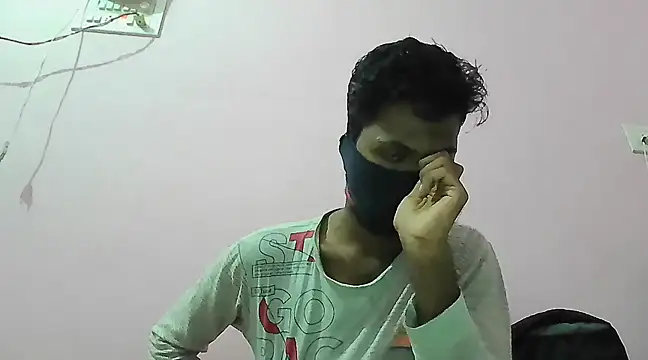 Snapshot of dusky-body chatting on March 16, 9:58 pm dusky-body online show from March 16, 9:58 pm