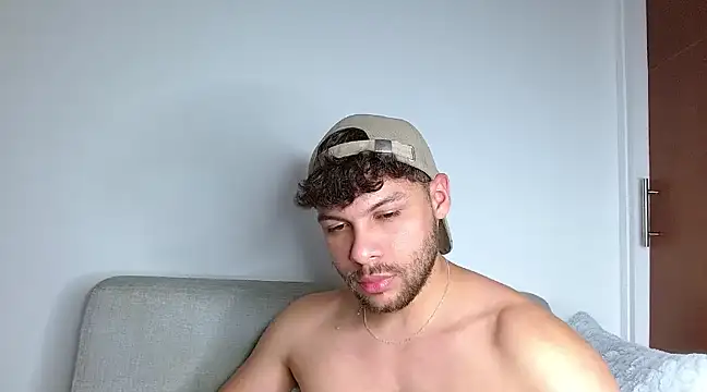 Snapshot of haku_kanjy chatting on March 22, 8:37 pm haku kanjy online show from March 22, 8:37 pm