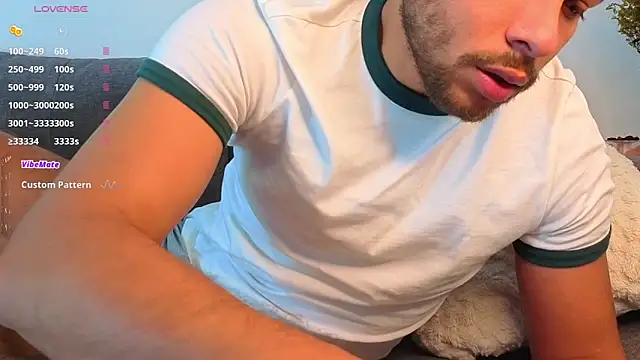 Snapshot of haku_kanjy chatting on October 4, 9:13 pm haku kanjy online show from October 4, 9:13 pm