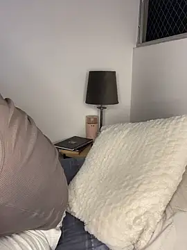 Snapshot of haku_kanjy chatting on October 21, 1:50 am haku kanjy online show from October 21, 1:50 am