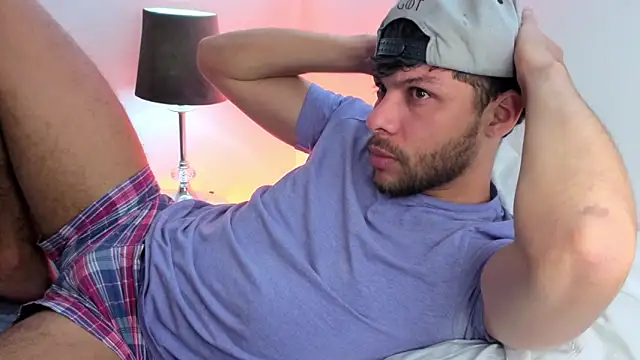 Snapshot of haku_kanjy chatting on December 4, 9:01 pm haku kanjy online show from December 4, 9:01 pm