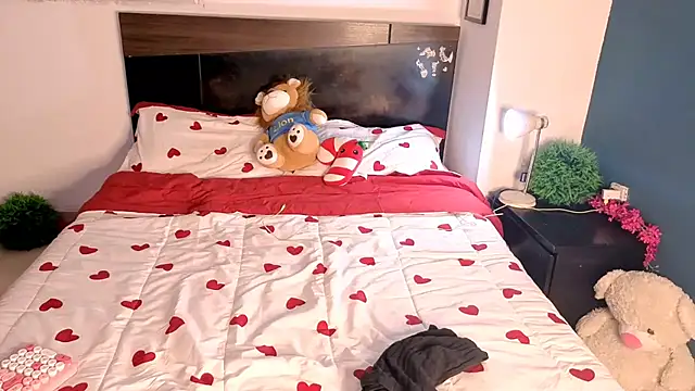 Snapshot of kronysmith chatting on February 1, 5:28 am kronysmith online show from February 1, 5:28 am