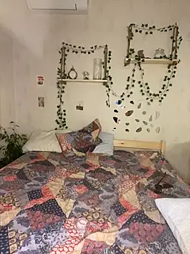 Snapshot of unexpected_twist chatting on March 20, 3:04 pm unexpected twist online show from March 20, 3:04 pm