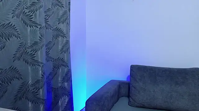 Misscarolsph online show from March 30, 7:48 pm