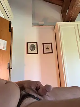 Max 965 online show from April 9, 1:27 pm