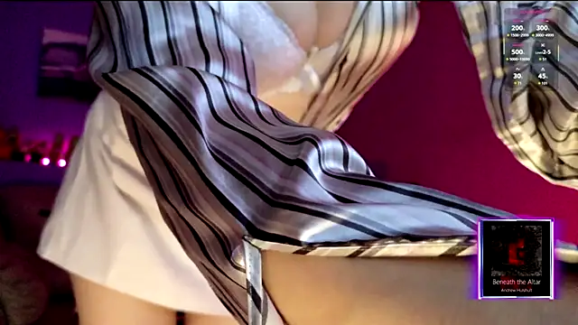 Snapshot of MilanaPure chatting on November 17, 3:18 pm MilanaPure online show from November 17, 3:18 pm