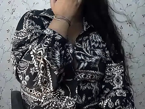 Snapshot of sonali4 chatting on September 16, 1:06 am sonali4 online show from September 16, 1:06 am