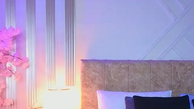 angelinarouse  online show from February 21, 3:29 am