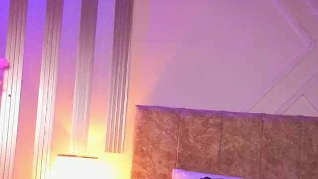 angelinarouse  online show from March 6, 3:03 am