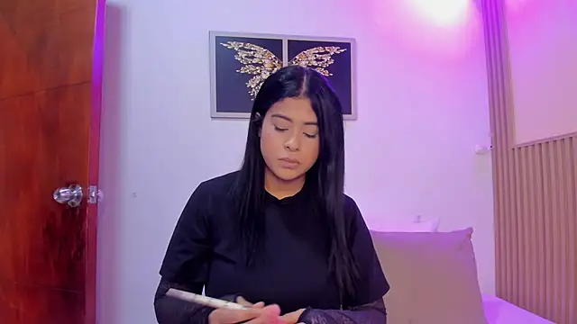sharonscoth online show from May 23, 7:51 pm