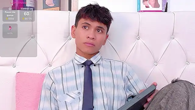 Ethan Westt online show from January 14, 8:14 pm