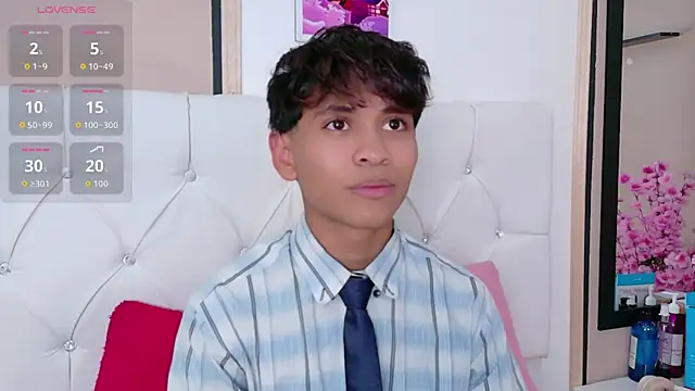 Ethan Westt online show from April 6, 9:38 pm