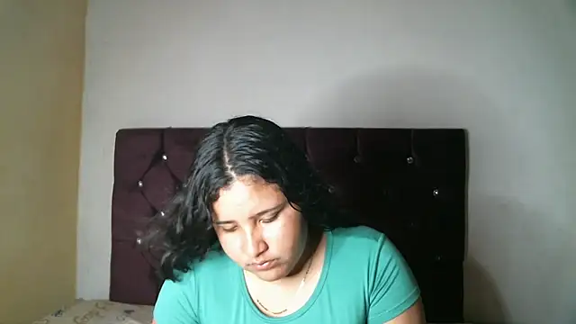 Snapshot of Valeria_Tiffany chatting on November 8, 9:57 pm Valeria Tiffany online show from November 8, 9:57 pm