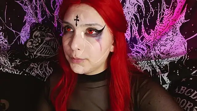 Snapshot of mikaskullcs chatting on October 30, 10:54 pm mikaskullcs online show from October 30, 10:54 pm