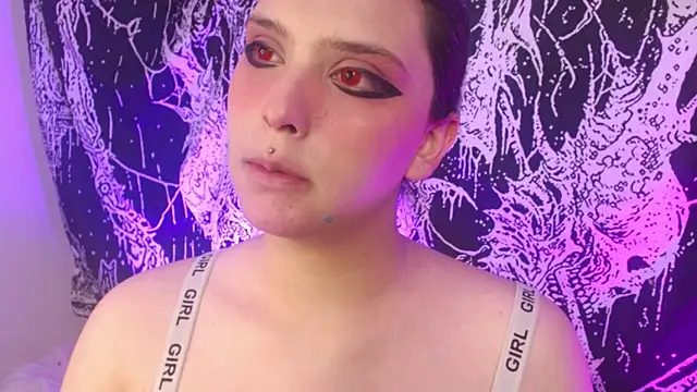 mikaskullcs online show from April 11, 4:44 pm