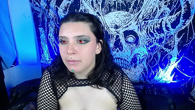 mikaskullcs online show from April 20, 10:00 pm