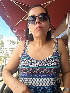 Amadamilf1980 online show from February 4, 3:18 pm