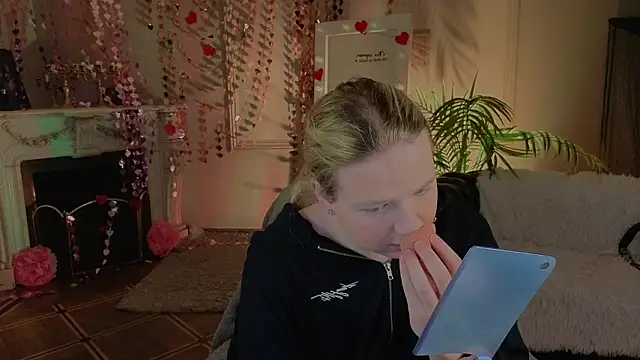 Jes Solar online show from March 3, 10:15 pm