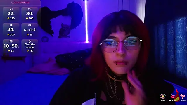 Snapshot of goth_minerva chatting on September 26, 1:48 pm goth minerva online show from September 26, 1:48 pm