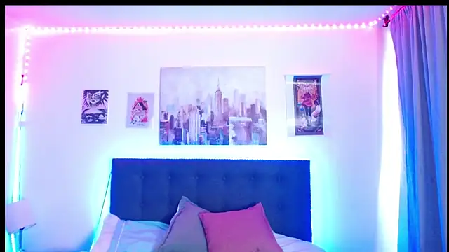 Snapshot of goth_minerva chatting on November 21, 1:21 pm goth minerva online show from November 21, 1:21 pm