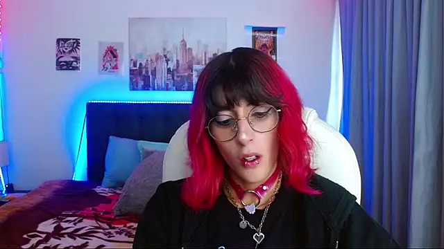 Snapshot of goth_minerva chatting on November 30, 1:26 pm goth minerva online show from November 30, 1:26 pm