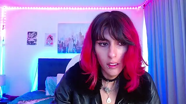 Snapshot of goth_minerva chatting on December 14, 1:16 pm goth minerva online show from December 14, 1:16 pm