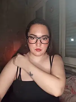 Snapshot of myla_rommer1 chatting on June 6, 3:55 am myla rommer1 online show from June 6, 3:55 am