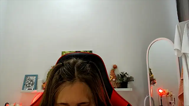 Lucky Lana online show from May 22, 2:40 am