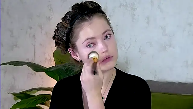 AshleyD  online show from November 13, 2:21 am