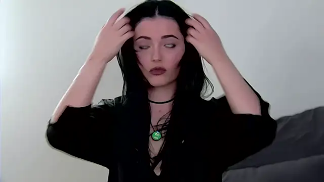 AshleyD  online show from May 28, 2:03 pm