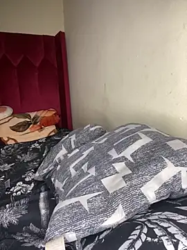 Snapshot of YummyMelanin117 chatting on November 27, 11:40 pm YummyMelanin117 online show from November 27, 11:40 pm