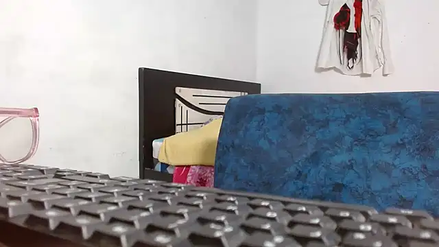 Allyson Mature online show from March 24, 9:25 am