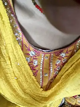 Snapshot of Eshwari_Chopra chatting on September 14, 5:17 am Eshwari Chopra online show from September 14, 5:17 am