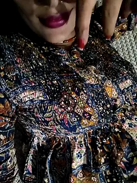 Snapshot of Eshwari_Chopra chatting on October 15, 4:07 pm Eshwari Chopra online show from October 15, 4:07 pm