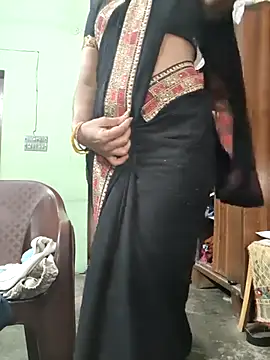 Snapshot of Eshwari_Chopra chatting on November 6, 5:08 am Eshwari Chopra online show from November 6, 5:08 am