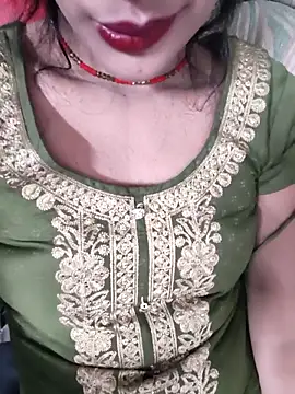 Snapshot of Eshwari_Chopra chatting on November 12, 1:55 pm Eshwari Chopra online show from November 12, 1:55 pm