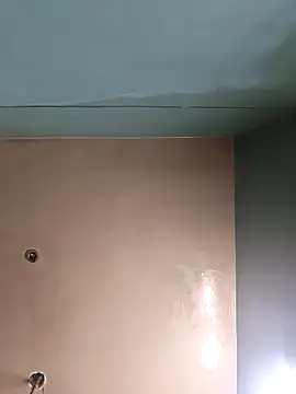 Snapshot of Eshwari_Chopra chatting on April 24, 5:04 pm Eshwari Chopra online show from April 24, 5:04 pm