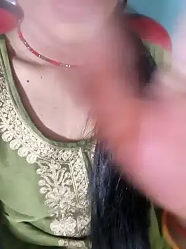 Snapshot of Eshwari_Chopra chatting on April 26, 3:37 am Eshwari Chopra online show from April 26, 3:37 am