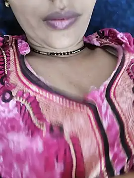 Snapshot of Eshwari_Chopra chatting on June 21, 12:52 pm Eshwari Chopra online show from June 21, 12:52 pm