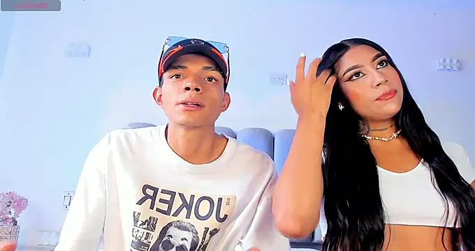 candyandmarilyn online show from March 30, 9:05 pm