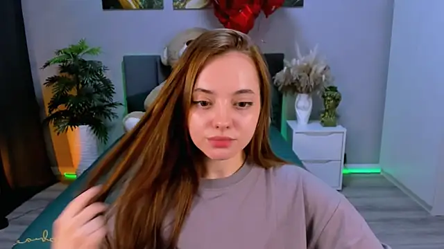 MelanieAlves online show from March 20, 11:45 pm