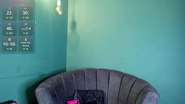 Snapshot of Elaine87_ chatting on October 10, 10:20 pm Elaine87 online show from October 10, 10:20 pm